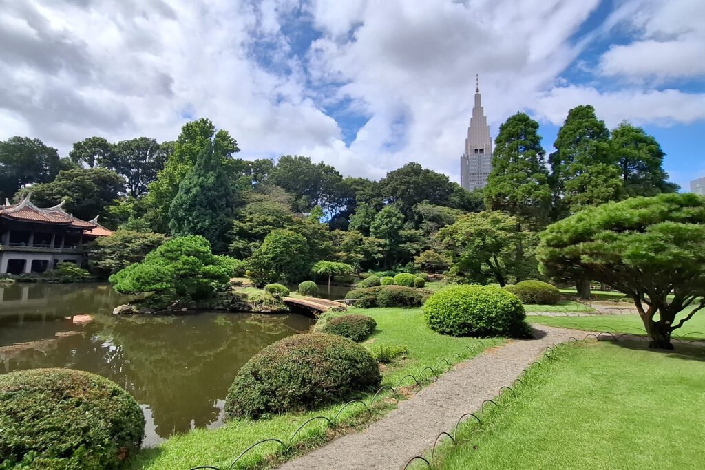 Shinjuku Gyoen is one og the top attractions in Tokyo